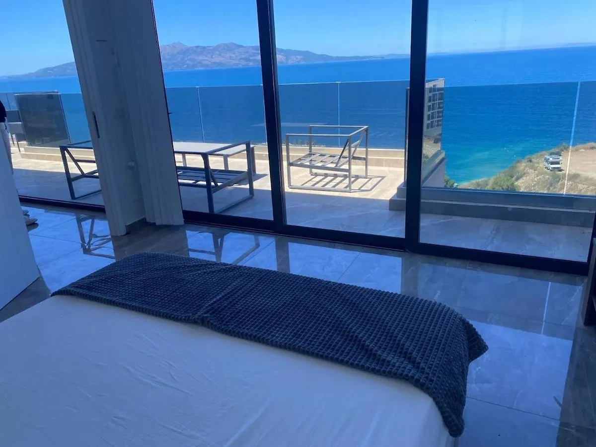 Beachfront Luxury Penthouse Sarandë Albanien